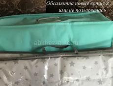 Продаю бортики на кроватку и мотрас для передивания, всё вопше отдам за 5 тысяч , обмолотого новые не разу непользовалась 