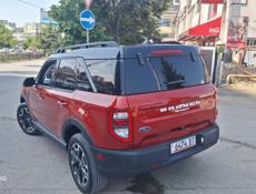 Ford Bronko