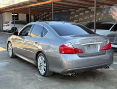 Infiniti M35