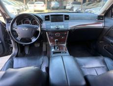 Infiniti M35