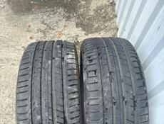 225/40 R18