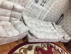 Диван с креслами 