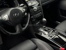 Infiniti FX