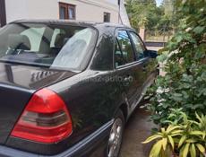 Mercedes-Benz C-Класс