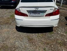 Infiniti M35