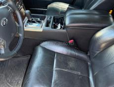 Infiniti M35