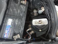 Mercedes-Benz 124