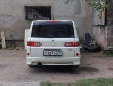 Nissan Lafesta