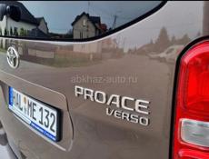 Toyota Yaris Verso
