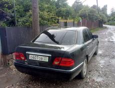 Mercedes-Benz E-Класс
