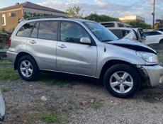 Тойота RAV 4 объём 2.4 4WD и тд