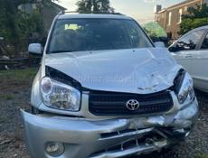 Тойота RAV 4 объём 2.4 4WD и тд