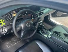 Mercedes-Benz C-Класс