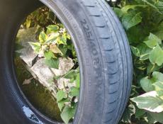 225/40 R 18