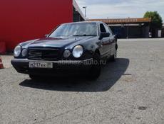 Mercedes-Benz E-Класс