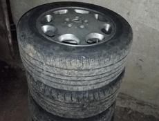 Диски с резиной на Мерс. R16 