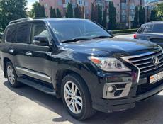 Lexus LX