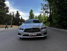 Infiniti Q45