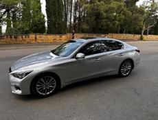 Infiniti Q45
