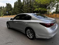 Infiniti Q45