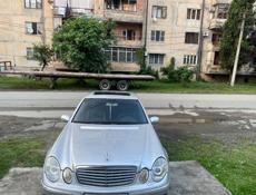 Mercedes-Benz E-Класс