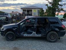 Митсубиси Аиртрек 2.0 