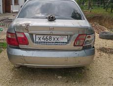 Nissan Almera Tino