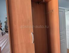 Шкаф,кровать