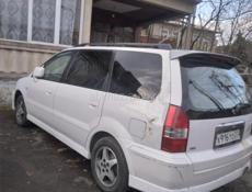 Mitsubishi Chariot