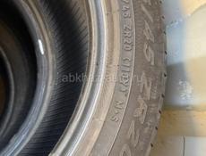Продам всесеззонку r20 295/45