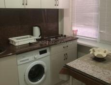 1к КВ посуточно  ул Инал -ипа ,2500р.сутки