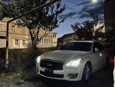 Infiniti