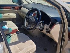 Toyota Ipsum