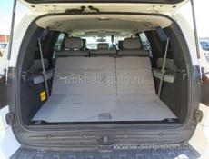 Toyota Sequoia