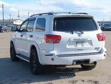 Toyota Sequoia