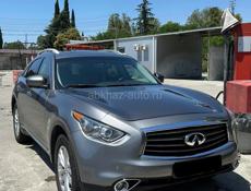 Infiniti FX