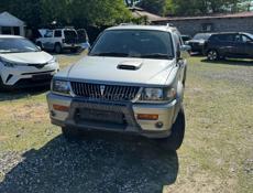 Mitsubishi Challenger