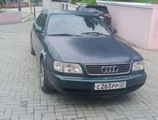Audi 100