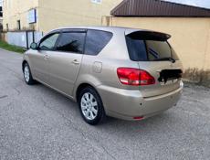 Toyota Ipsum