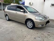Toyota Ipsum