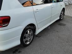 Toyota Ipsum