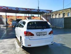 Toyota Ipsum