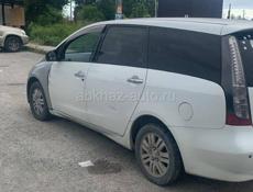Mitsubishi Grandis