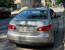 Nissan 100 NX