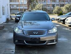 Infiniti M35