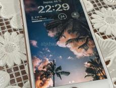 iPhone 8