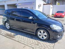 Toyota Ipsum