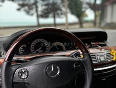 Mercedes-Benz S-Класс