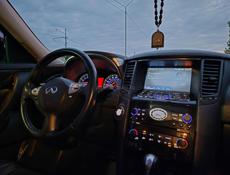 Infiniti