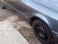 Audi 100
